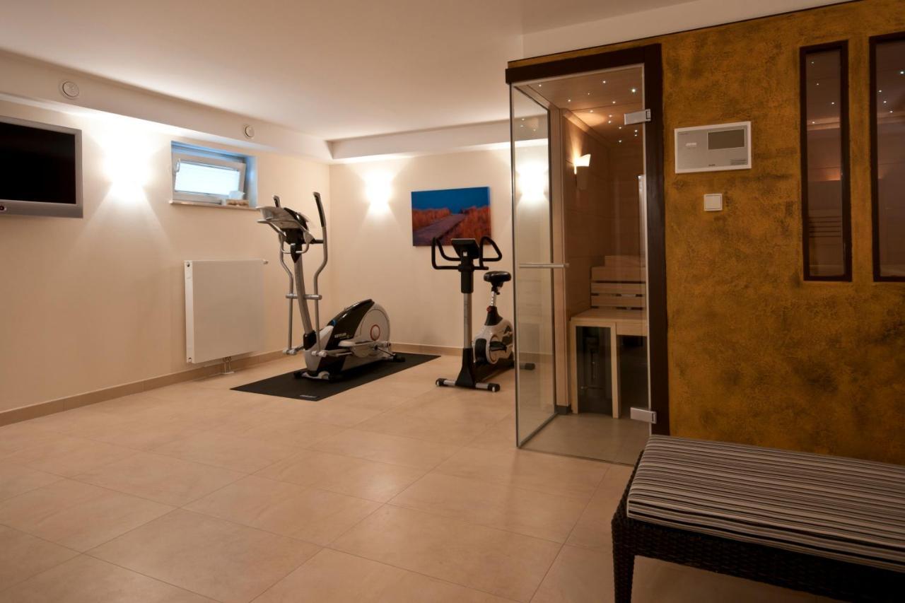 Ostsee Lodges Mit Wellnessbereich Тиммендорфер-Штранд Экстерьер фото