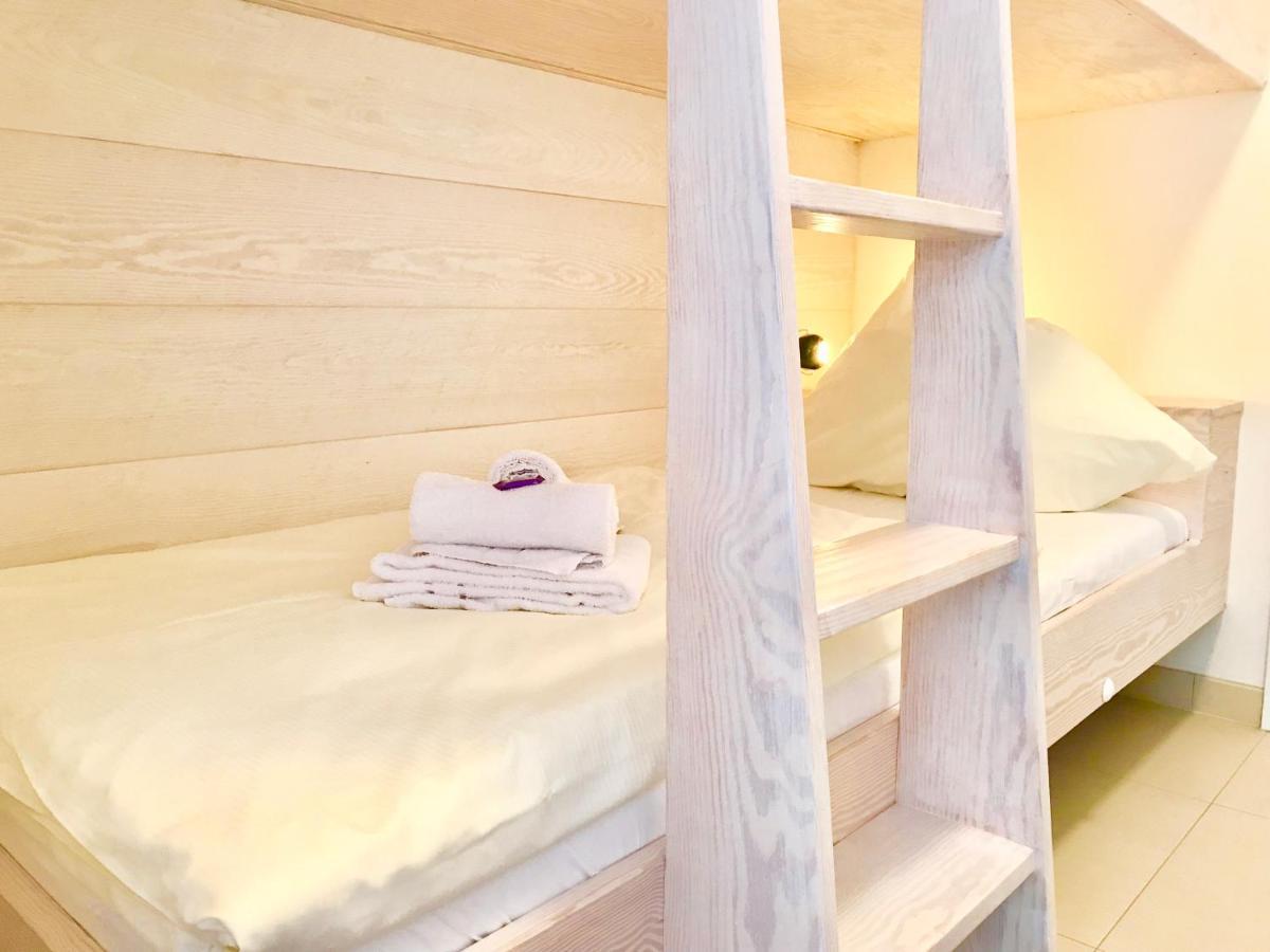 Ostsee Lodges Mit Wellnessbereich Тиммендорфер-Штранд Экстерьер фото